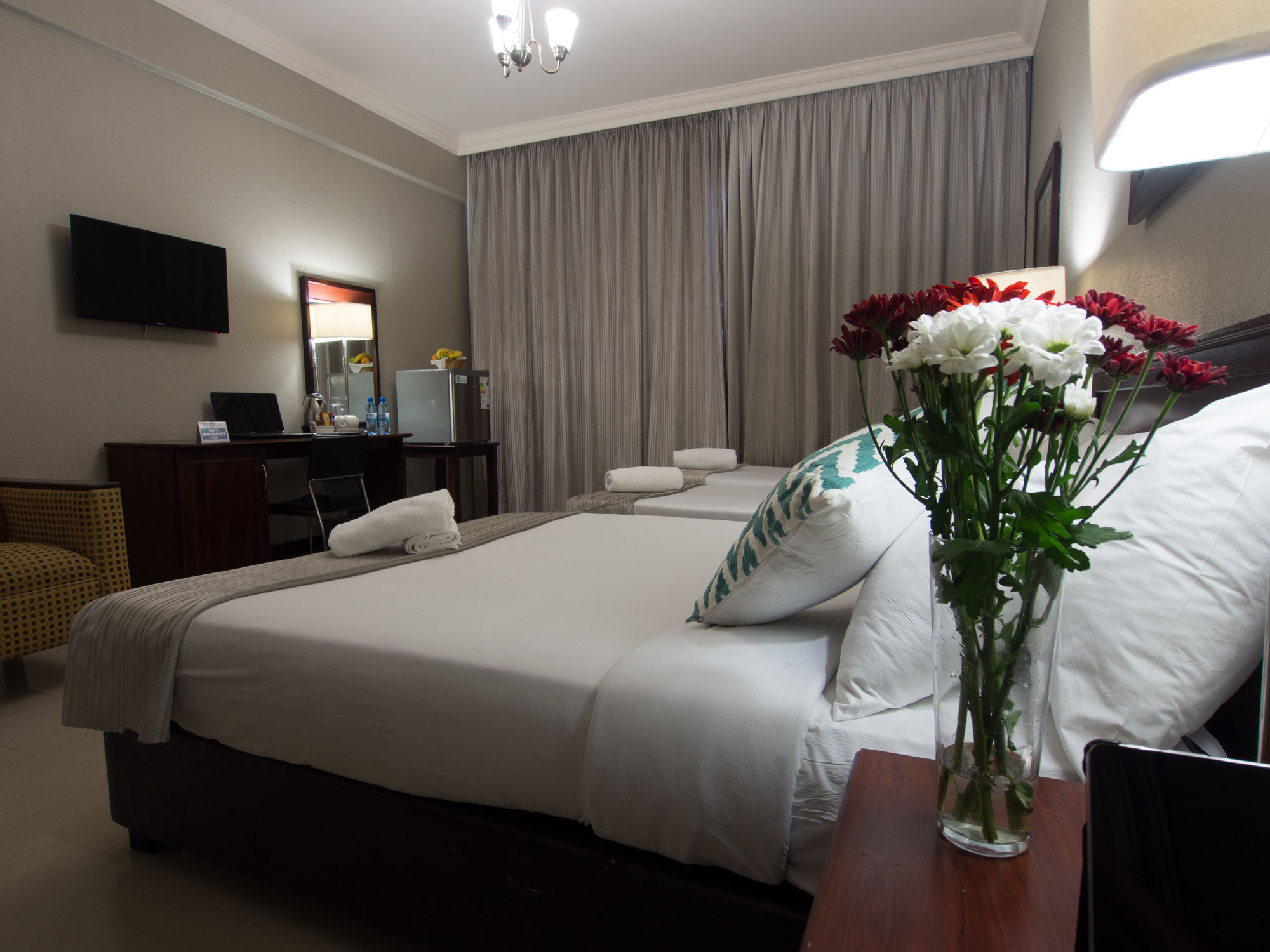 Albany Hotel Durban Exterior photo